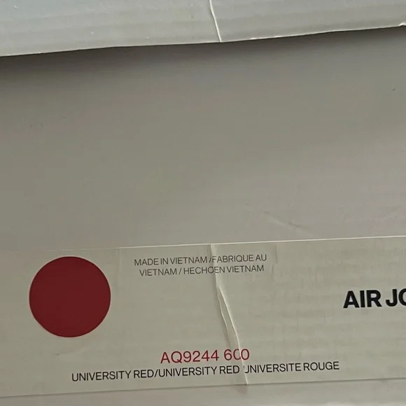 Air Jordan XXXIII University Red GS Youth - Picture 8 of 8